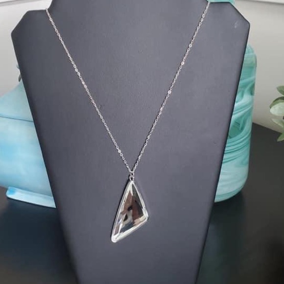 Ultra Sharp Exclusive - Picture 2 of 3